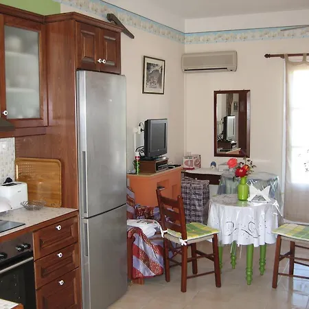 Apartament Filoxenia Vromolithos