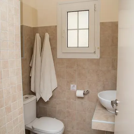 Filoxenia Apartament Vromolithos